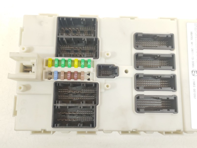 Recambio de caja reles / fusibles para mini mini (f56) cooper d referencia OEM IAM 6135936632  61359369632