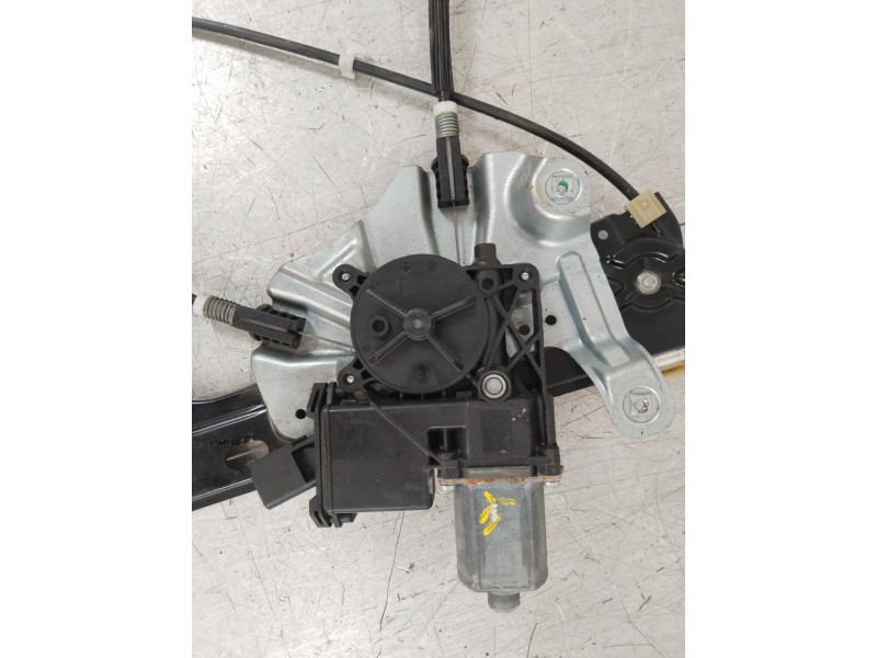 Recambio de elevalunas delantero izquierdo para opel astra j sports tourer enjoy referencia OEM IAM 13350757 13350758 20951581