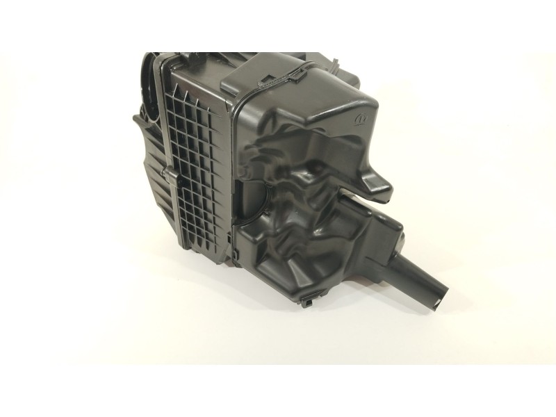 Recambio de caja filtro aire para peugeot traveller autobús (v_) 2.0 bluehdi 145 referencia OEM IAM 9676423480  9856973680