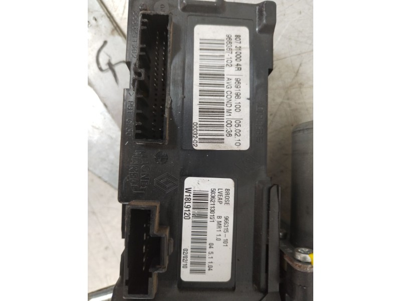 Recambio de elevalunas delantero izquierdo para renault megane iii berlina 5 p dynamique referencia OEM IAM 807216718R  80731000