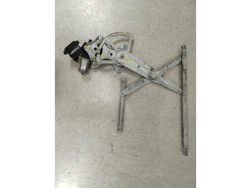 Recambio de elevalunas delantero derecho para toyota verso active referencia OEM IAM 698100F020  