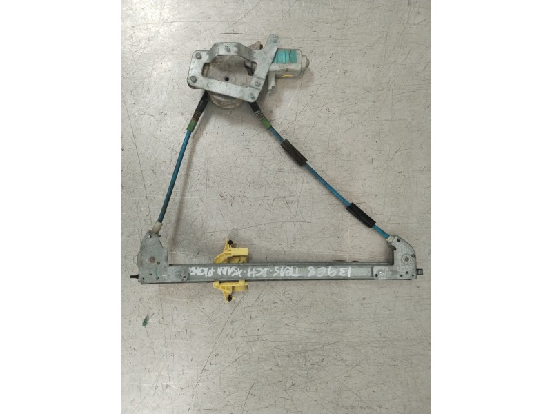 Recambio de elevalunas trasero derecho para citroën xsara picasso (n68) 1.6 hdi referencia OEM IAM 922367  