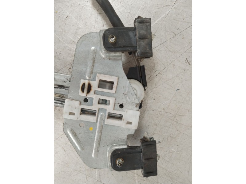 Recambio de elevalunas delantero izquierdo para kia rio basic referencia OEM IAM 824011W020  824501W010