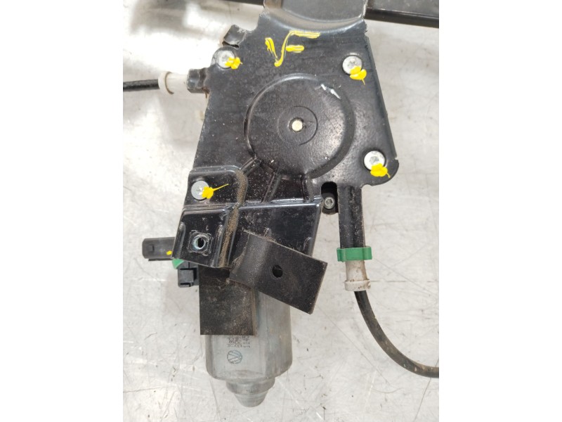 Recambio de elevalunas delantero derecho para land rover freelander baikal familiar referencia OEM IAM LR006371  