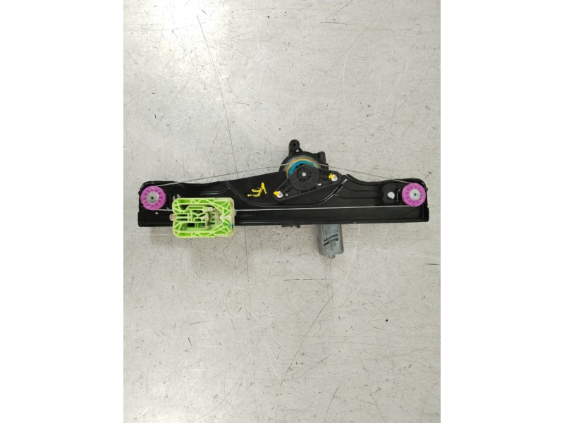 Recambio de elevalunas trasero izquierdo para bmw clubmancooper sd sd clubman referencia OEM IAM 13262410 71019003 51357490205