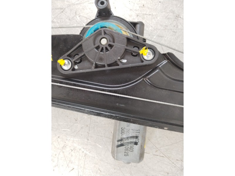 Recambio de elevalunas trasero izquierdo para bmw clubmancooper sd sd clubman referencia OEM IAM 13262410 71019003 51357490205