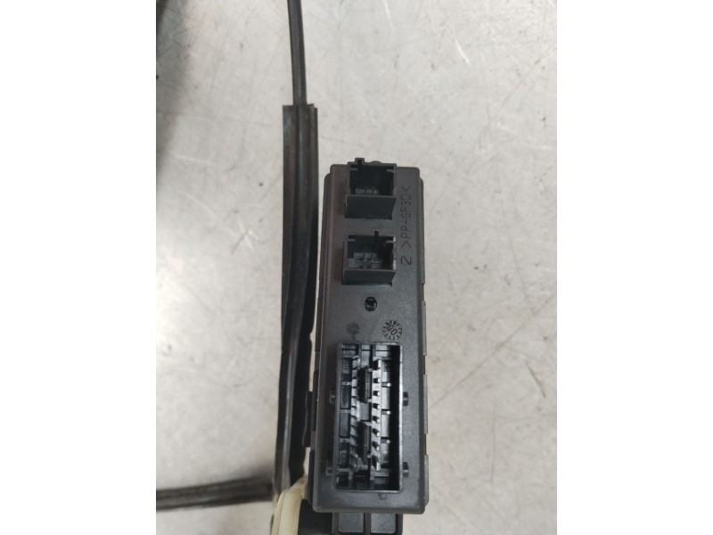 Recambio de elevalunas delantero izquierdo para citroën c4 grand picasso exclusive referencia OEM IAM 1675403980 9221CV 96824956