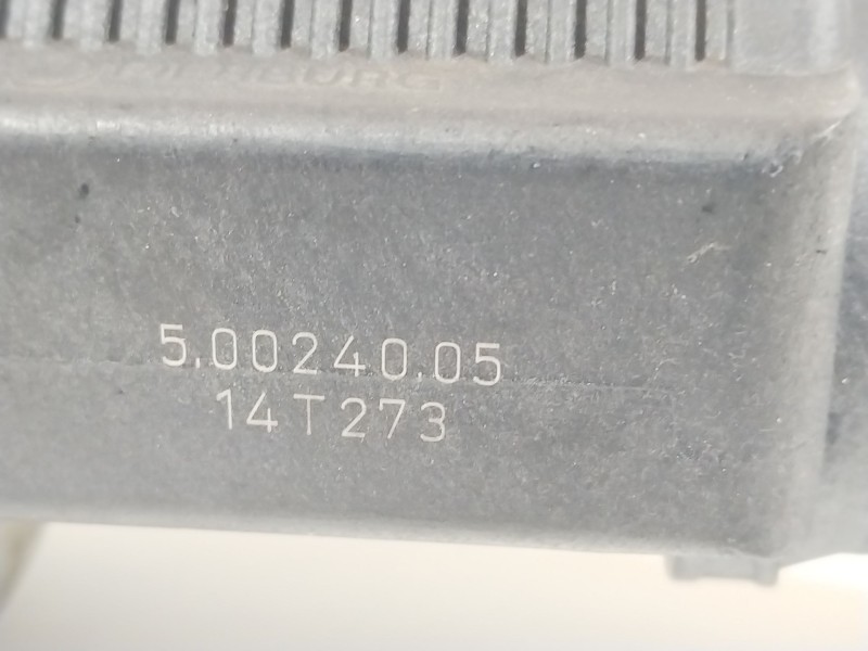 Recambio de valvula egr para opel zafira b cosmo referencia OEM IAM 50024005  