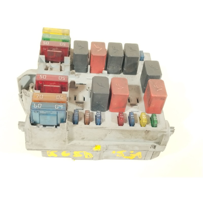 Recambio de caja reles / fusibles para fiat stilo (192) 1.9 jtd / 1.9 jtd 115 active referencia OEM IAM 46796538  