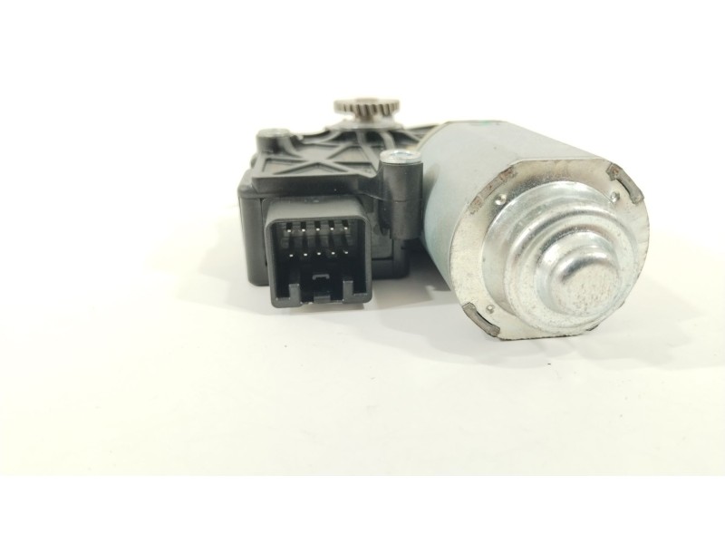 Recambio de motor techo electrico para hyundai tucson (nx4e, nx4a) 1.6 t-gdi plug-in-hybrid htrac referencia OEM IAM 81680N7000 