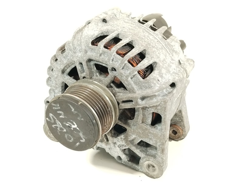 Recambio de alternador para renault scenic iii expression referencia OEM IAM 231004554R  