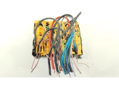 Recambio de caja reles / fusibles para opel corsa f (p2jo) 1.5 (68) referencia OEM IAM 9804848580   2