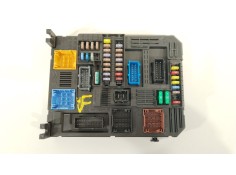 Recambio de caja reles / fusibles para opel corsa f (p2jo) 1.5 (68) referencia OEM IAM 9832880280  