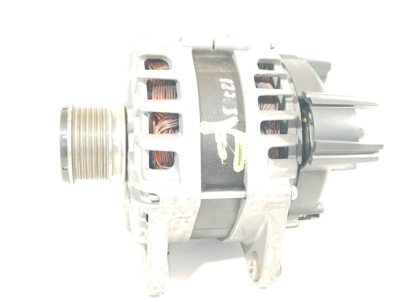 Recambio de alternador para nissan qashqai (j11) referencia OEM IAM 231002419R  FG18T174