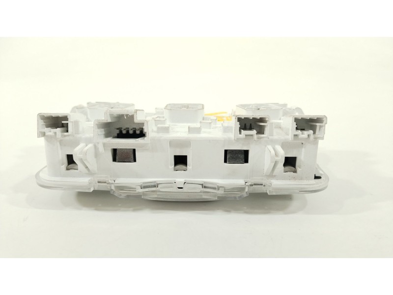 Recambio de luz interior para peugeot traveller autobús (v_) 2.0 bluehdi 145 referencia OEM IAM 96887776BJ  