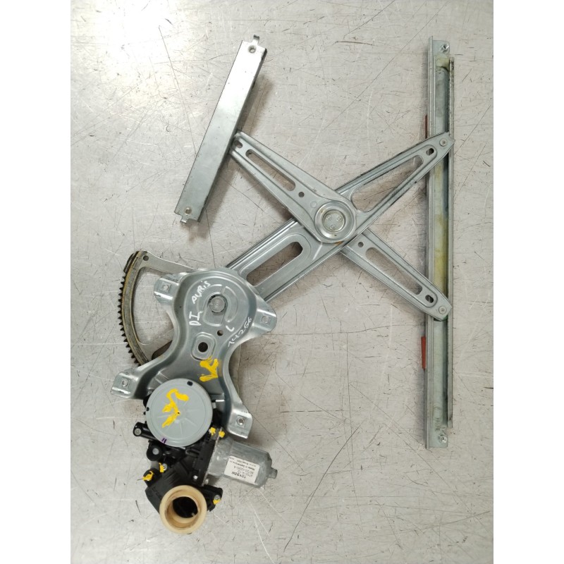 Recambio de elevalunas delantero izquierdo para toyota auris (_e15_) 2.0 d-4d (ade150_) referencia OEM IAM 8572002230A  85702020