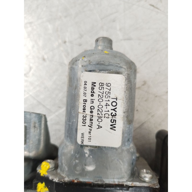 Recambio de elevalunas delantero izquierdo para toyota auris (_e15_) 2.0 d-4d (ade150_) referencia OEM IAM 8572002230A  85702020