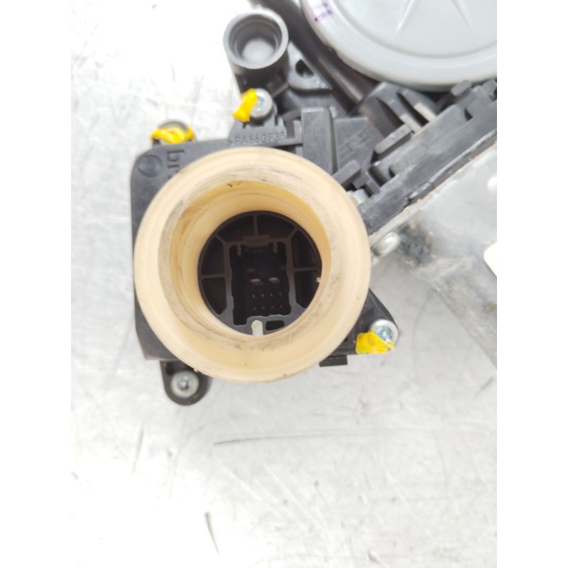 Recambio de elevalunas delantero izquierdo para toyota auris (_e15_) 2.0 d-4d (ade150_) referencia OEM IAM 8572002230A  85702020