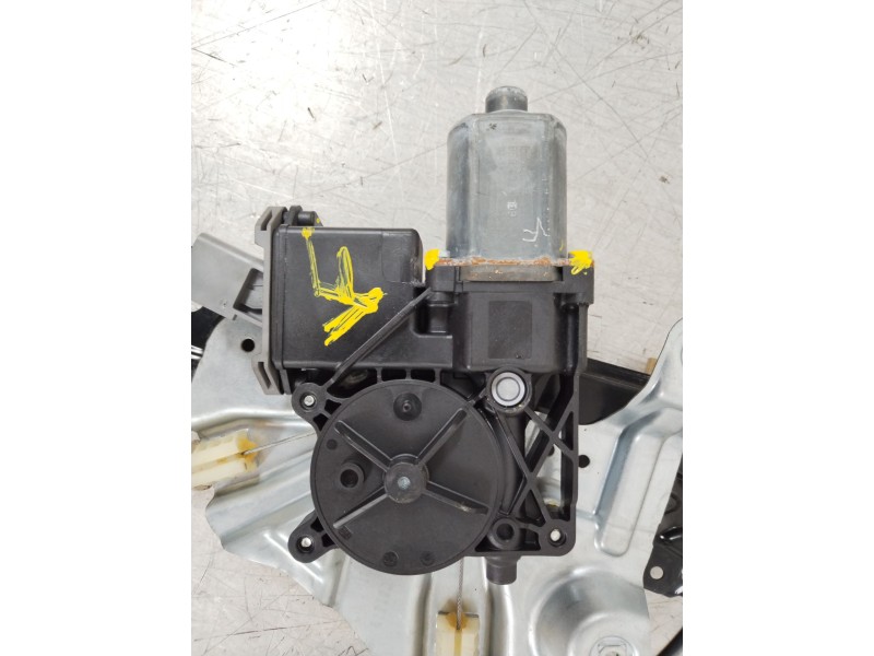 Recambio de elevalunas delantero derecho para opel astra j lim. selective business referencia OEM IAM 13350760 915368103 1330245