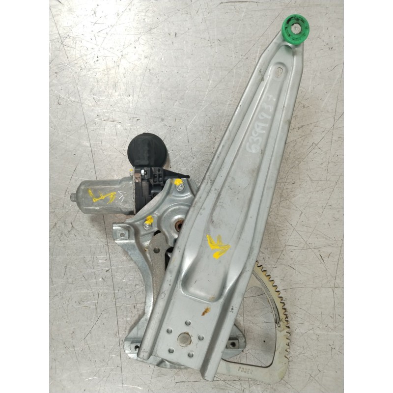 Recambio de elevalunas trasero izquierdo para toyota auris (_e15_) 2.0 d-4d (ade150_) referencia OEM IAM 6984002240  857100D100