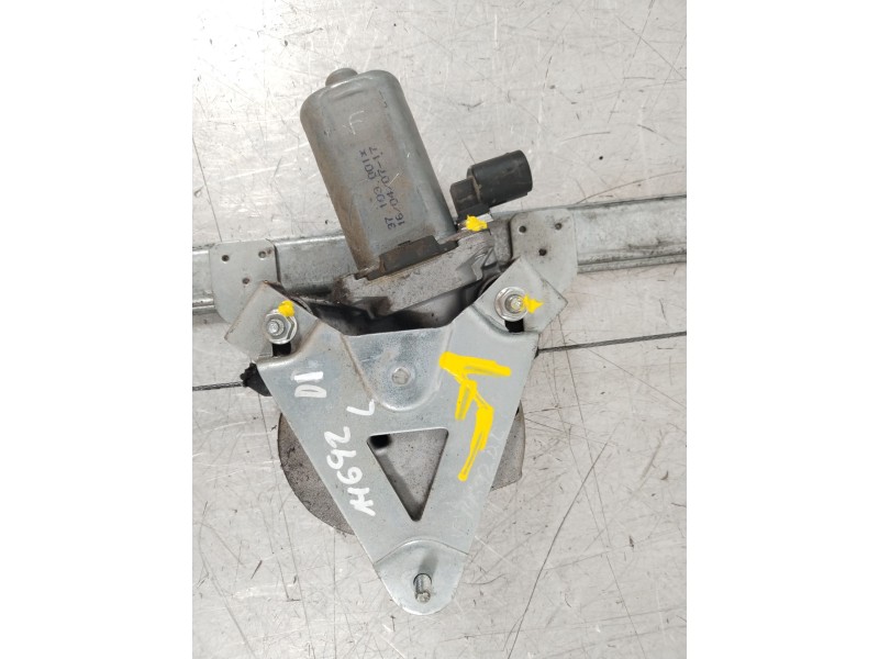 Recambio de elevalunas delantero izquierdo para nissan primastar furgoneta (x83) 2.0 dci 115 referencia OEM IAM 8070100QAK  3710