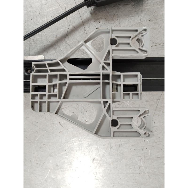 Recambio de elevalunas trasero izquierdo para audi a4 b8 avant (8k5) 2.0 tdi referencia OEM IAM 8K0839461A  8K0959811A