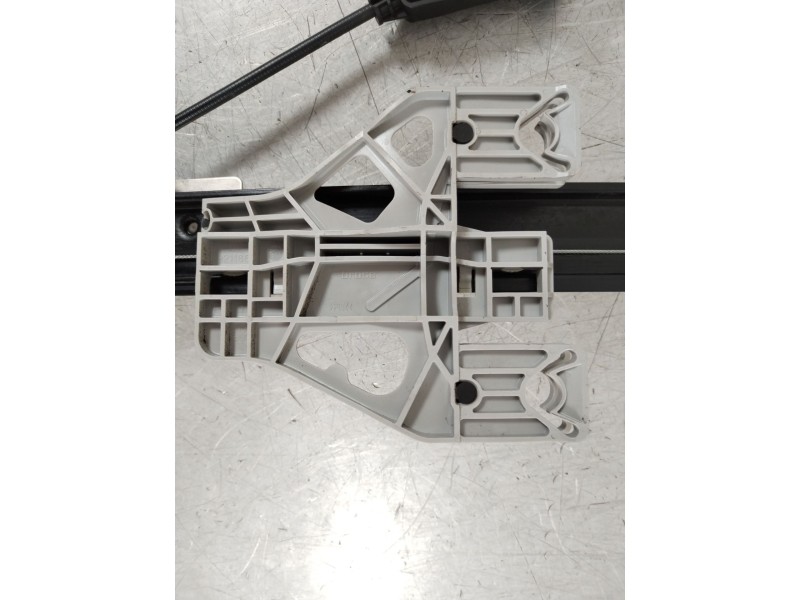 Recambio de elevalunas trasero izquierdo para audi a4 b8 avant (8k5) 2.0 tdi referencia OEM IAM 8K0839461A  8K0959811A