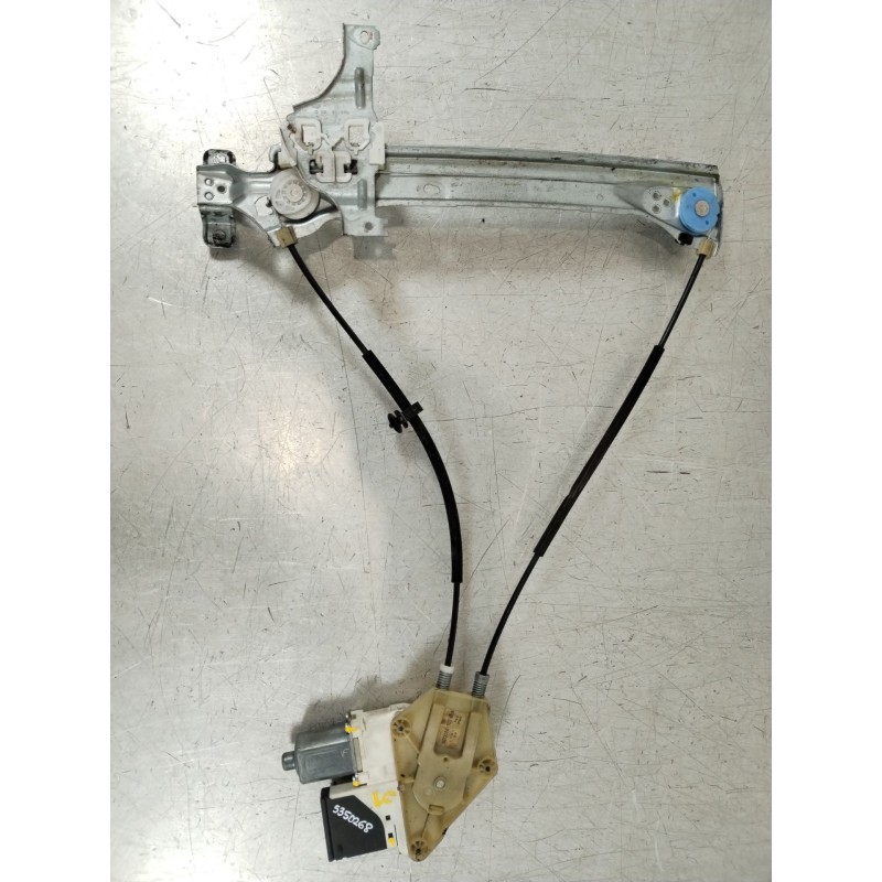 Recambio de elevalunas trasero izquierdo para renault megane iii sport tourer dynamique referencia OEM IAM 827210008R 920038101 