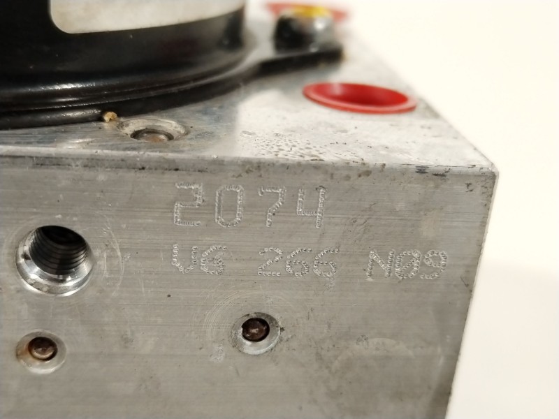 Recambio de abs para bmw serie 3 berlina (e90) 320d referencia OEM IAM 34516791521  