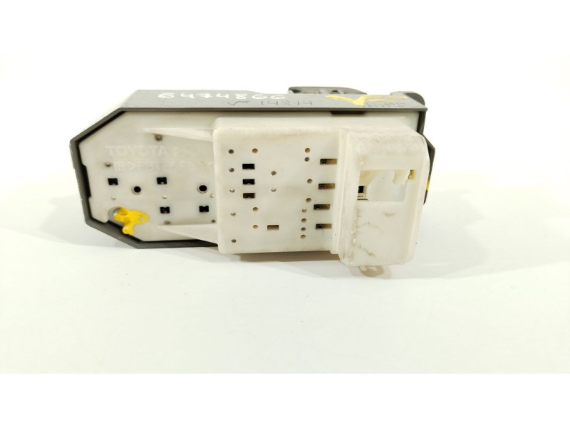 Recambio de mando elevalunas delantero izquierdo para toyota yaris (_p9_) 1.4 d-4d (nlp90_) referencia OEM IAM 848200D100  