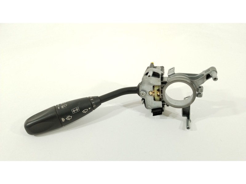 Recambio de mando limpia para mercedes-benz clase c (w203) berlina 270 cdi (203.016) referencia OEM IAM A2035450310  