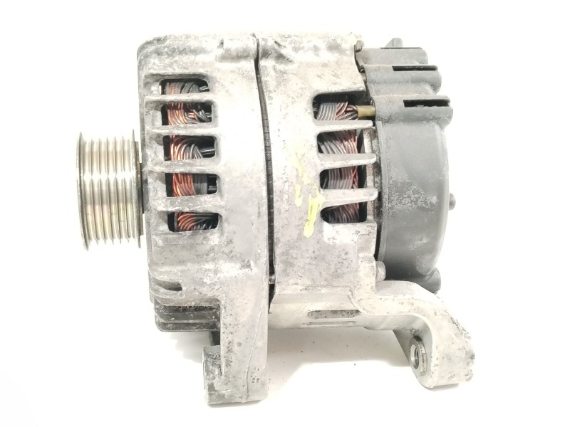 Recambio de alternador para bmw serie 3 berlina (e90) 320d referencia OEM IAM 12317802261  
