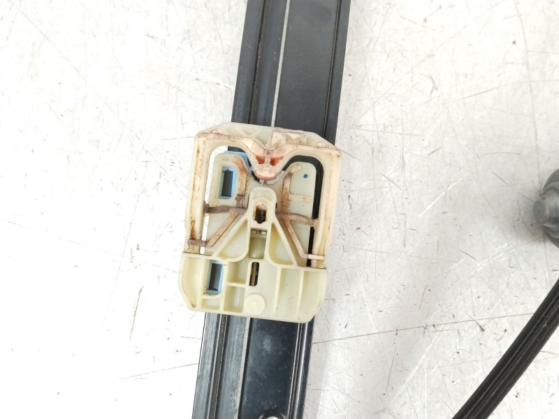 Recambio de elevalunas delantero derecho para audi a4 ber. (b8) básico referencia OEM IAM 8K0959802  