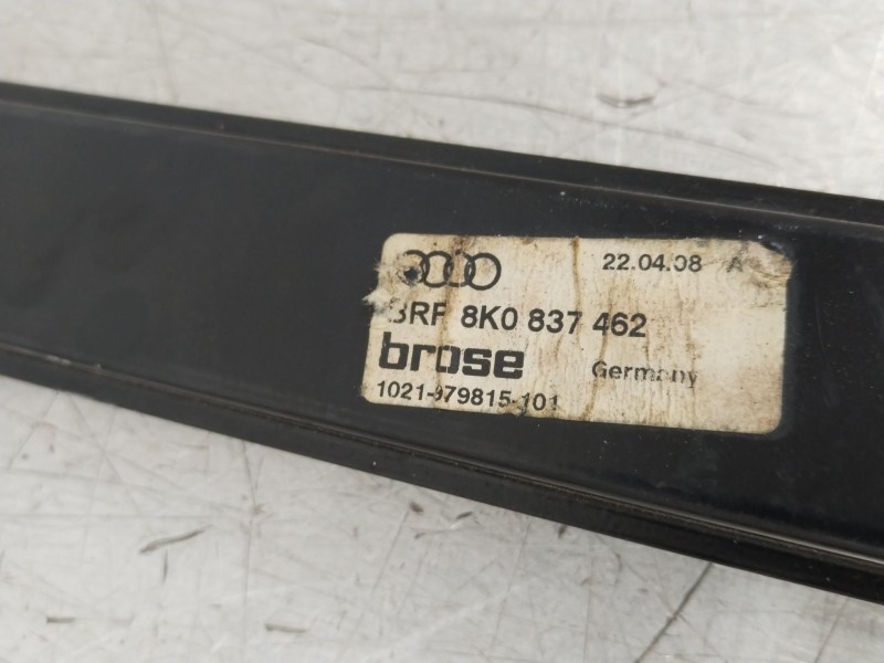 Recambio de elevalunas delantero derecho para audi a4 ber. (b8) básico referencia OEM IAM 8K0959802  