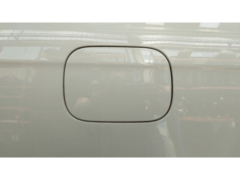 Recambio de tapa exterior combustible para volkswagen golf v variant (1k5) highline referencia OEM IAM 1K9809857  5N0810773F