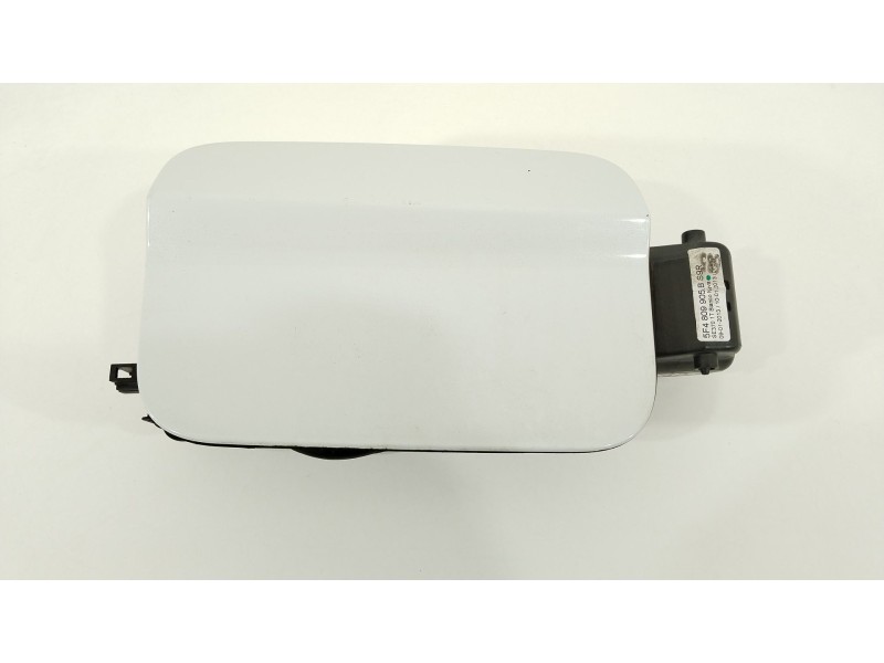 Recambio de tapa exterior combustible para seat leon (5f1) style referencia OEM IAM 5F4809905B 7P0810773D 5F4809905C
