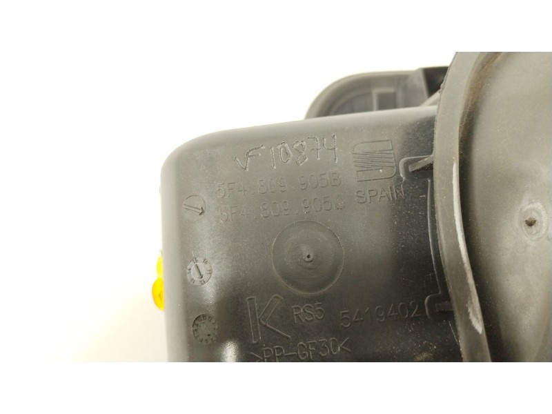 Recambio de tapa exterior combustible para seat leon (5f1) style referencia OEM IAM 5F4809905B 7P0810773D 5F4809905C