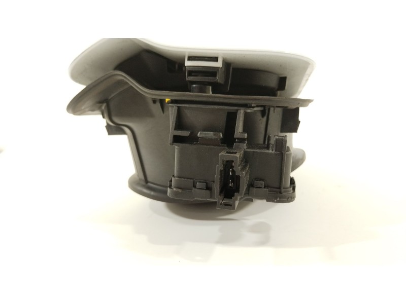 Recambio de tapa exterior combustible para seat leon (5f1) fr referencia OEM IAM 5F4809905F 7P0810773D 5F4809905G