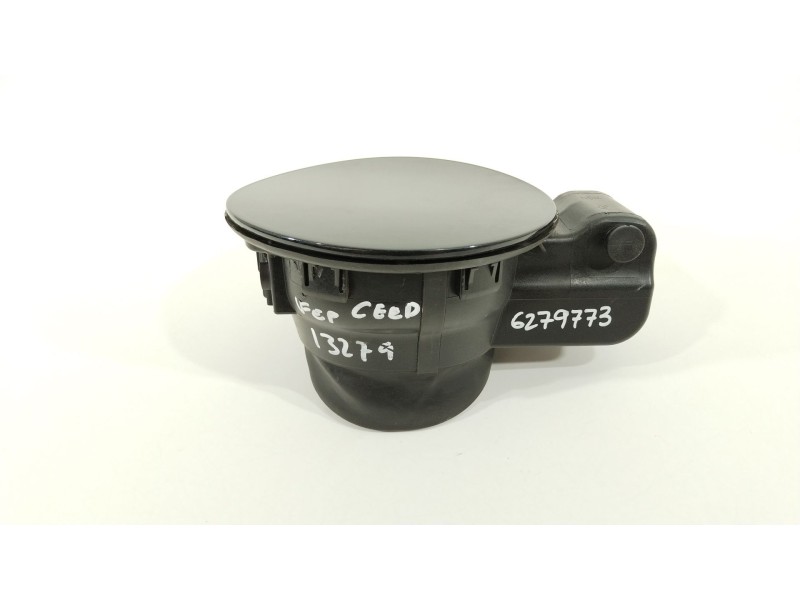 Recambio de tapa exterior combustible para kia ceed (cd) 1.0 t-gdi referencia OEM IAM 81595A2200  