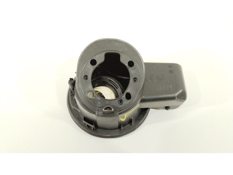 Recambio de tapa exterior combustible para kia ceed (cd) 1.0 t-gdi referencia OEM IAM 81595A2200  