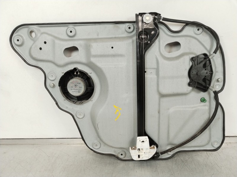 Recambio de elevalunas trasero derecho para volkswagen touran (1t3) advance bluemotion referencia OEM IAM 1T0839730Q 1T0839756H 