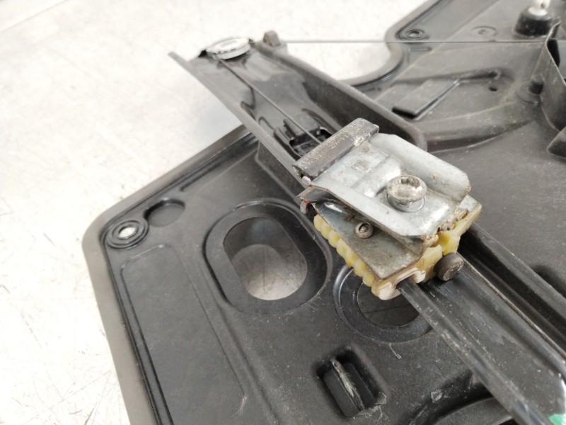 Recambio de elevalunas delantero izquierdo para volkswagen golf vi (5k1) gti referencia OEM IAM 5K1837729T 5K0959793 5K0959701B