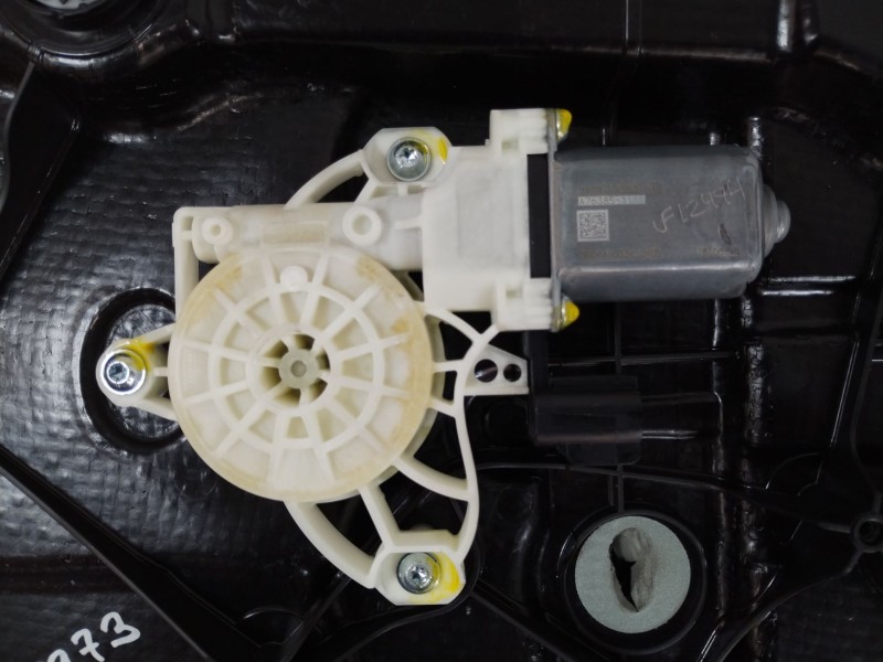 Recambio de elevalunas trasero izquierdo para ford focus st-line referencia OEM IAM JX7BA27001CC  JX7B14553BA