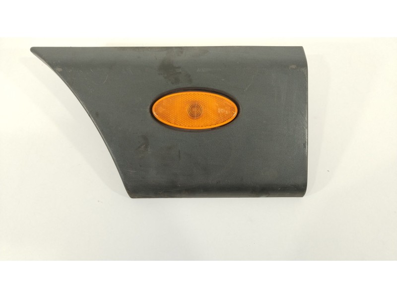 Recambio de moldura para renault master kofferaufbau l3h1 3,5t referencia OEM IAM 768F20007R  