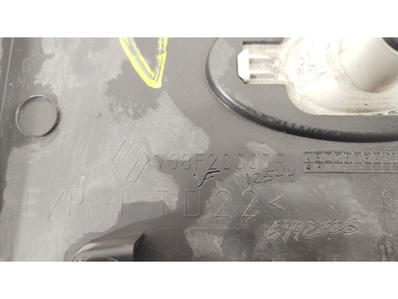 Recambio de moldura para renault master kofferaufbau l3h1 3,5t referencia OEM IAM 768F20007R  