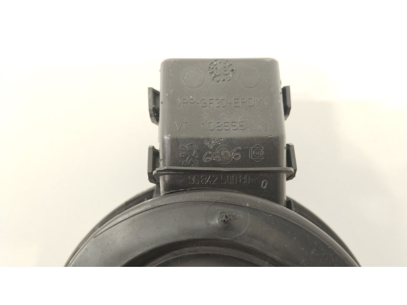 Recambio de tapa exterior combustible para peugeot 308 confort referencia OEM IAM 1517F4 9680363377 9684250080