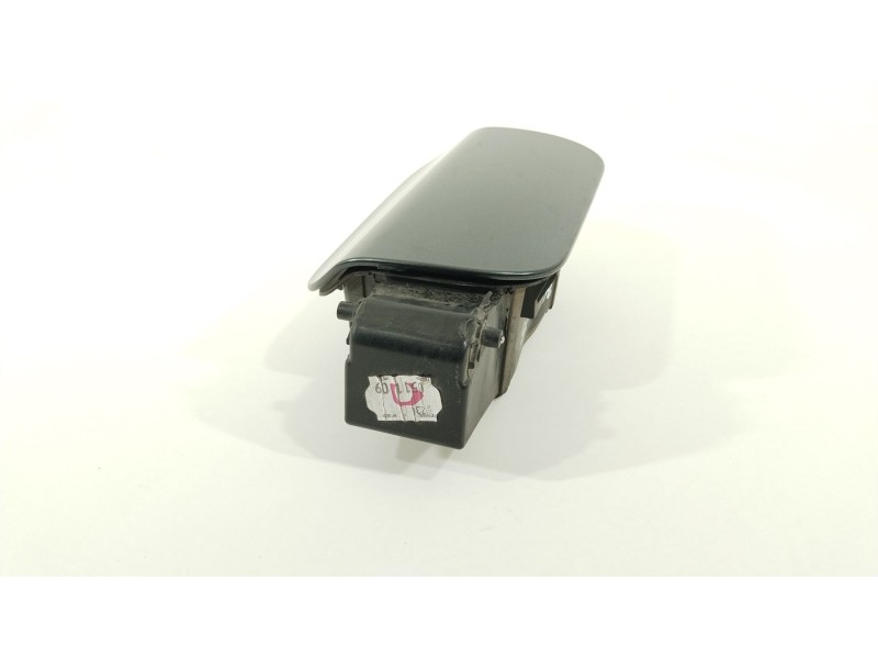 Recambio de tapa exterior combustible para citroën c5 berlina premier referencia OEM IAM 1517G3  151898