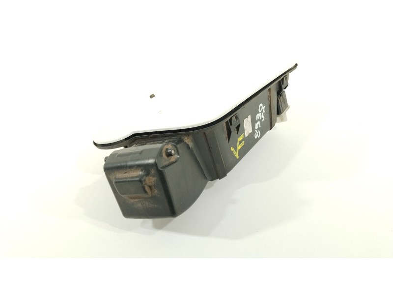 Recambio de tapa exterior combustible para peugeot 3008 allure referencia OEM IAM 981010968A  9810109680