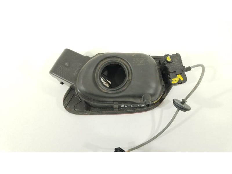 Recambio de tapa exterior combustible para volkswagen golf vii lim. (5g1) 1.6 16v tdi dpf referencia OEM IAM 5G0809857 5Q0810773