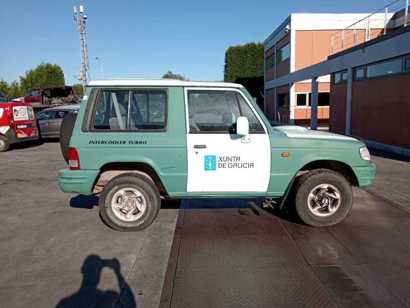 hyundai galloper ii (jk-01) del año 2000